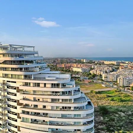 Luxury Penthouse With Panoramic Sea Views Apartment