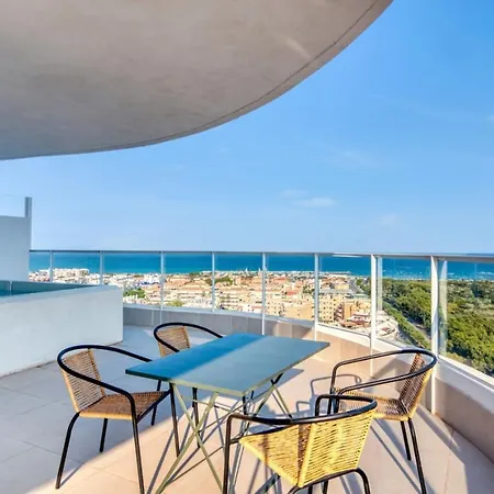 Luxury Penthouse With Panoramic Sea Views Apartment *
